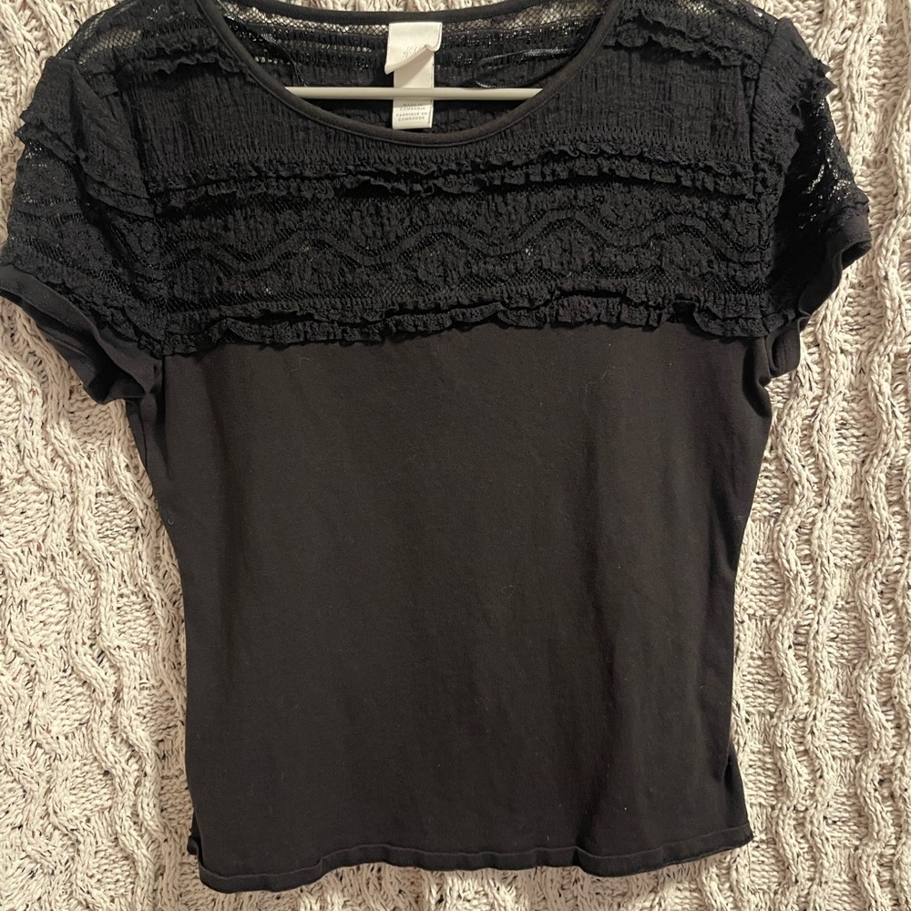 H&M Elegant Black Lace Short Sleeve Tee